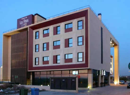 HOTEL ARTES PINTO